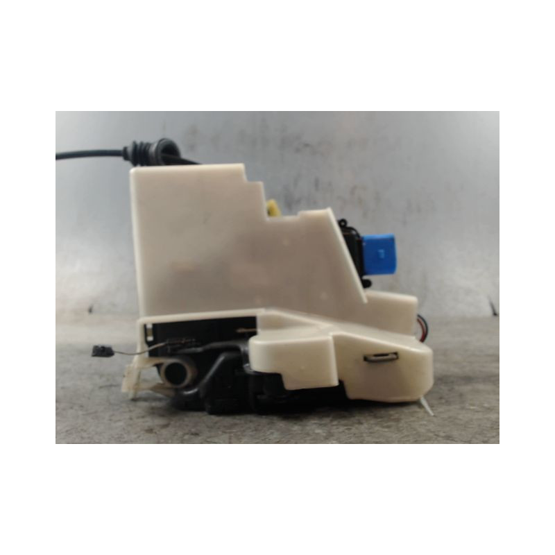 SYSTEME CONDAMNATION AVANT DROIT VOLKSWAGEN POLO 2005-