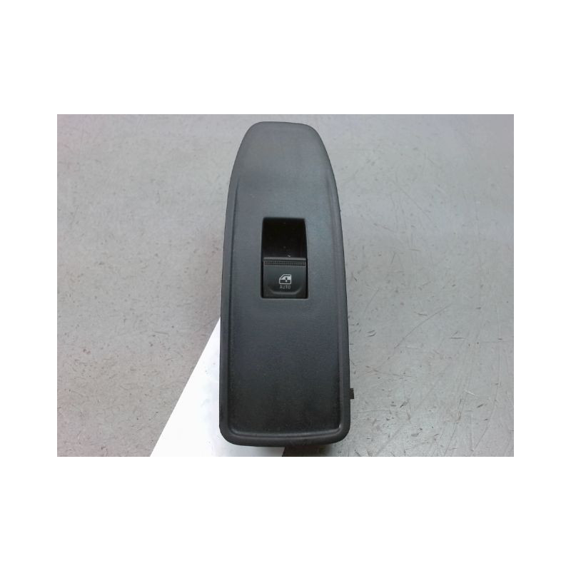 COMMANDE LEVE-GLACE PORTE AVD DACIA DUSTER BREAK Phase 2 2013-...
