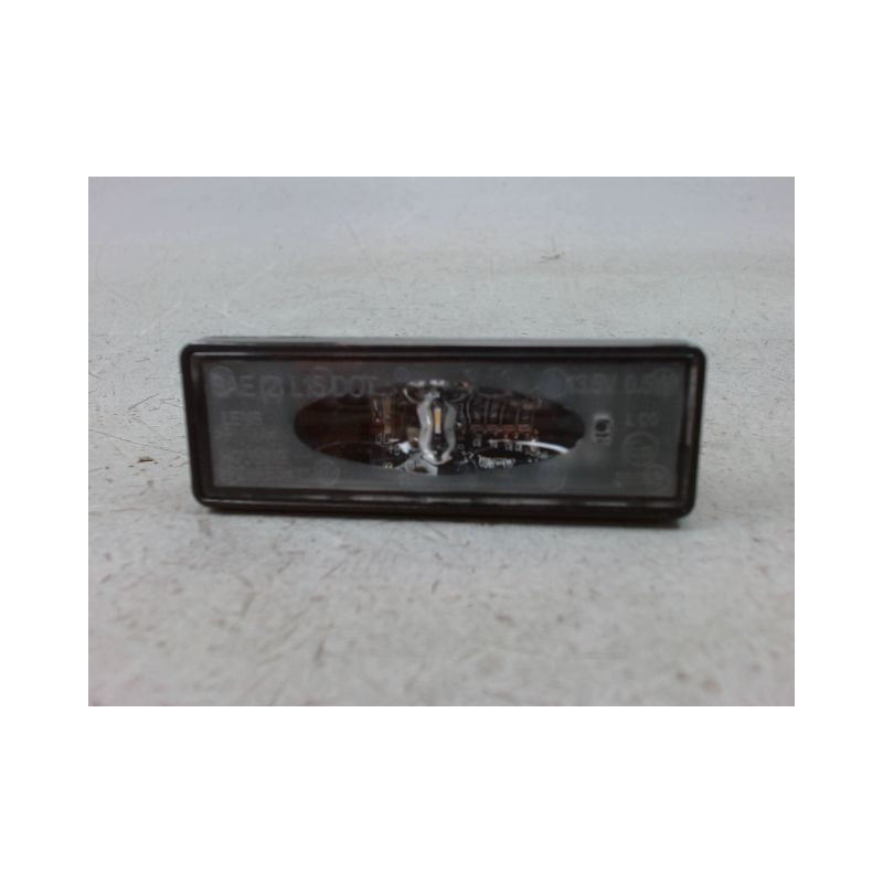 ECLAIREUR PLAQUE DE POLICE GAUCHE DACIA DUSTER BREAK Phase 2 2013-...