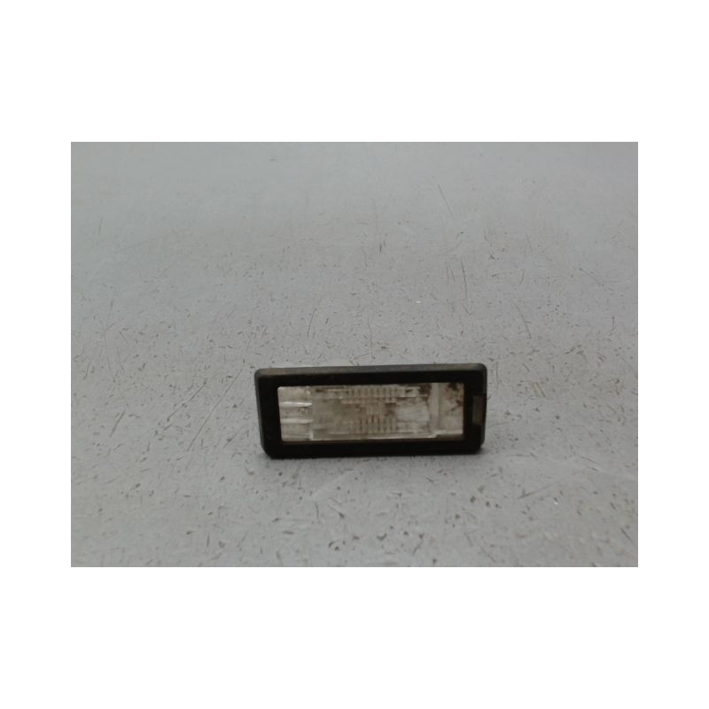 ECLAIREUR PLAQUE DE POLICE DROIT RENAULT SCENIC MONOSP. III Phase 3 2013-...