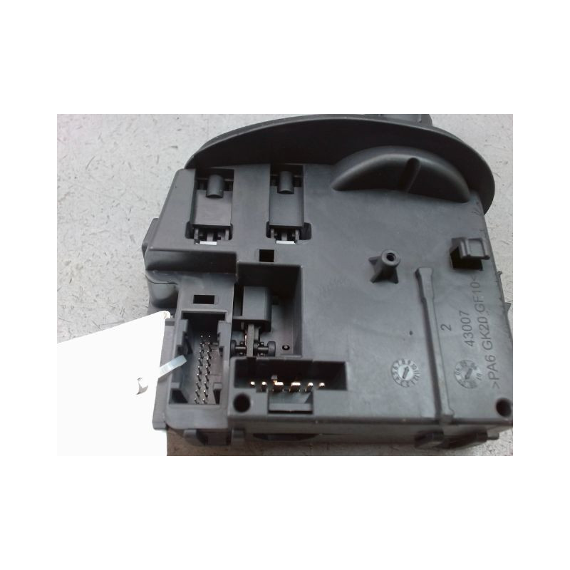 COMMANDE ESSUIE GLACE RENAULT CLIO ESTATE III Phase 2 2009-2012