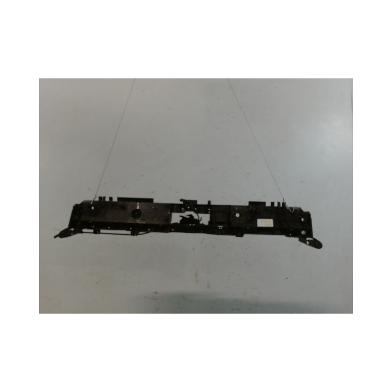 TRAVERSE SUPERIEURE ARMATURE AVANT RENAULT CLIO