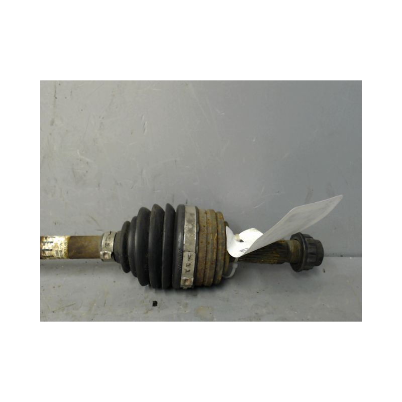 TRANSMISSION AVANT DROIT PEUGEOT 107 1.0