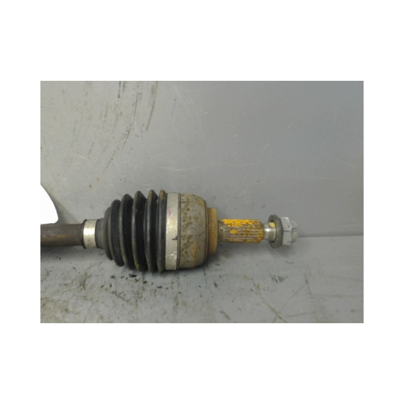 TRANSMISSION AVANT DROIT RENAULT TWINGO 1.5 dCi 75