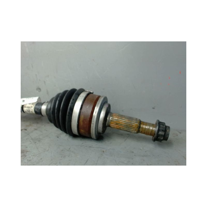 TRANSMISSION AVANT DROIT TOYOTA YARIS 1.5 Hybrid 