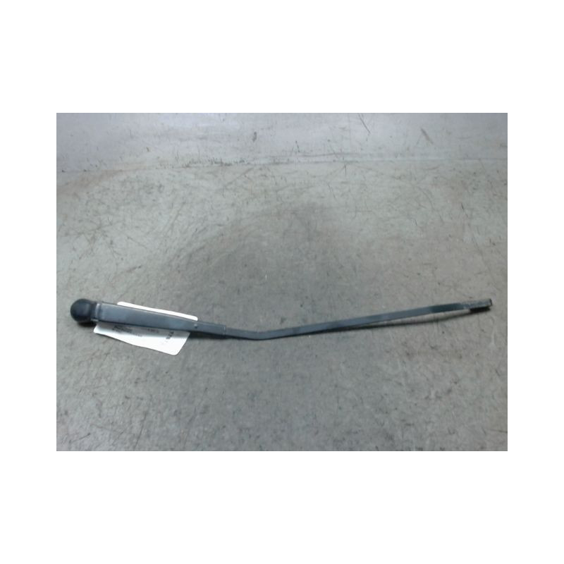 BRAS ESSUIE-GLACE AVANT DROIT RENAULT KANGOO EXPRESS 03-07