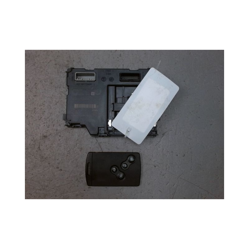 LECTEUR DE CARTE RENAULT CLIO