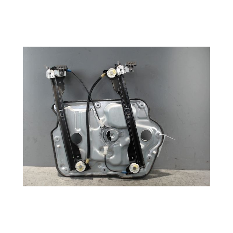 MECANISME+MOTEUR LEVE-GLACE AVANT DROIT NISSAN QHASQAI 2007-