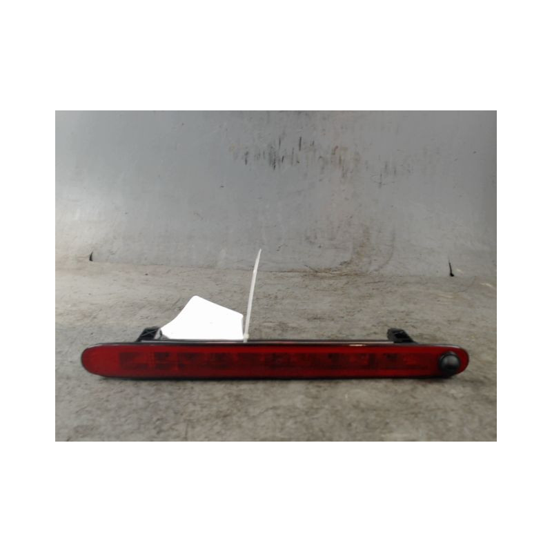 FEUX STOP SUPPLEMENTAIRE SUZUKI ALTO 5 PTES