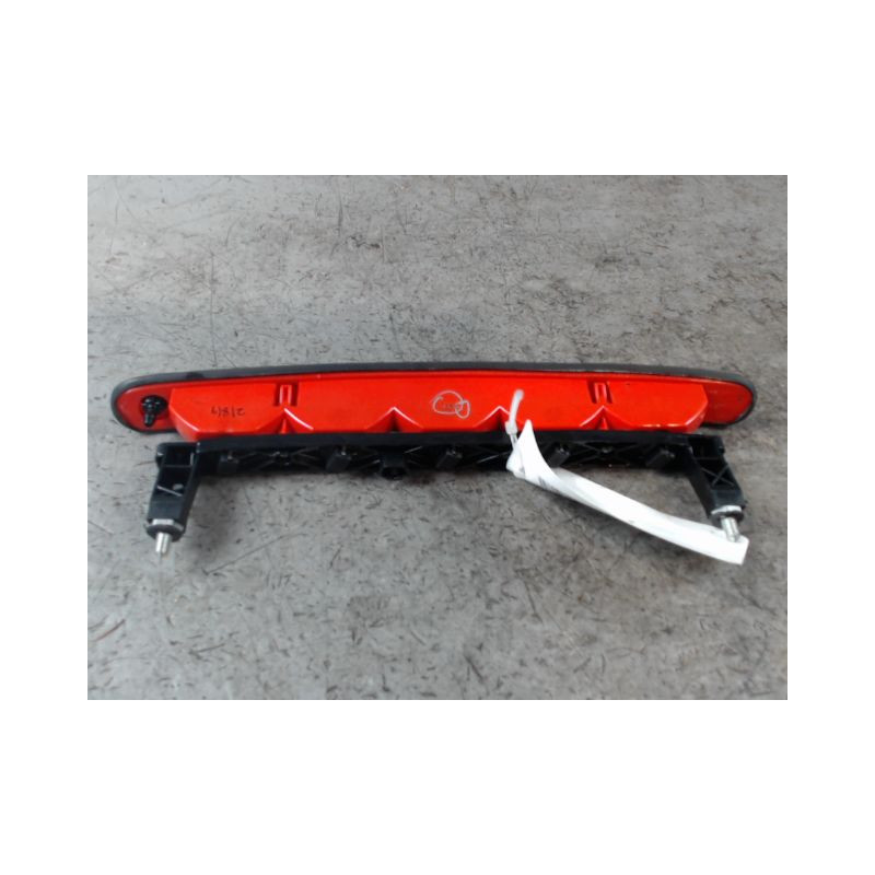 FEUX STOP SUPPLEMENTAIRE SUZUKI ALTO 5 PTES