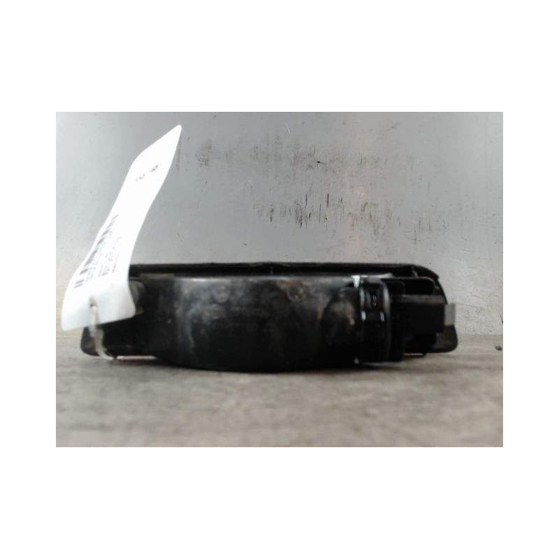 FEU BROUILLARD CENTRAL ARRIERE NISSAN QHASQAI 2007-
