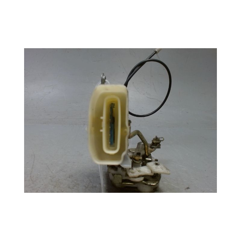 SYSTEME CONDAMNATION AVANT GAUCHE TOYOTA YARIS 2003-