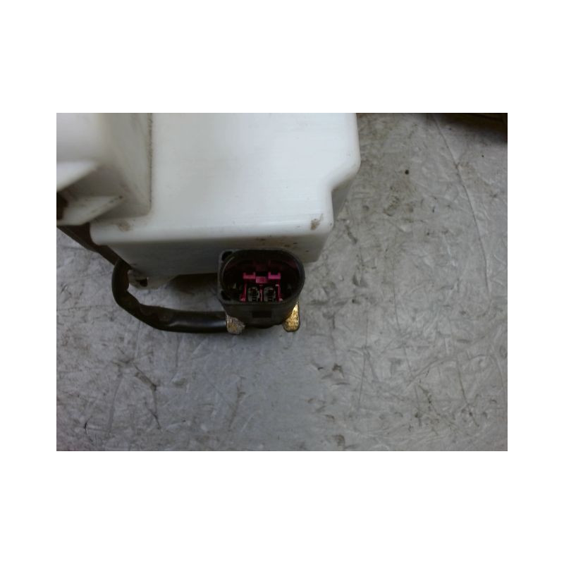 SYSTEME CONDAMNATION ARRIERE DROIT SEAT CORDOBA 99-2002