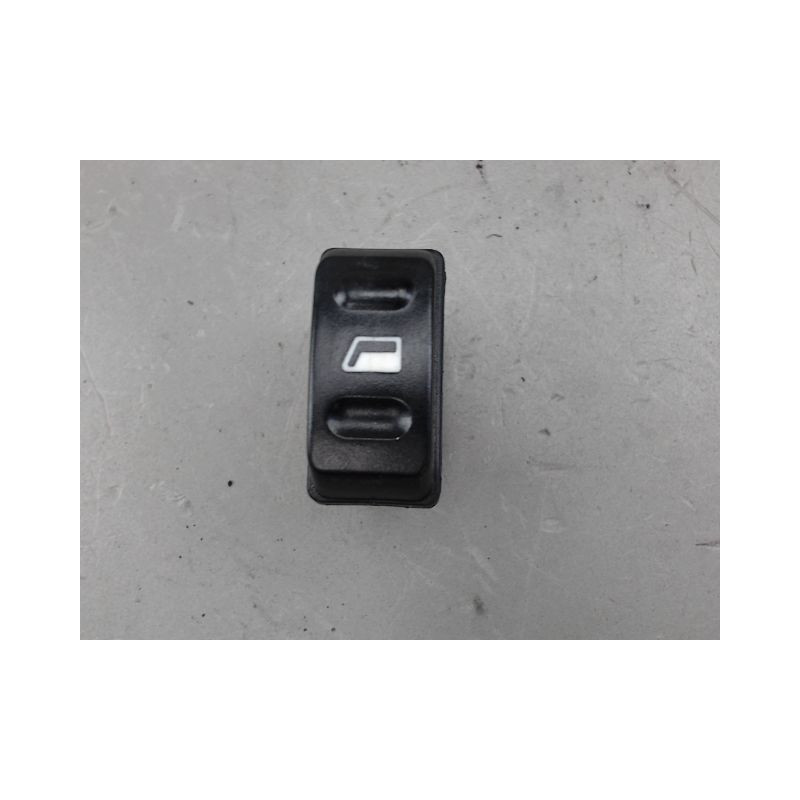 COMMANDE LEVE-GLACE PORTE AVD CITROEN XSARA