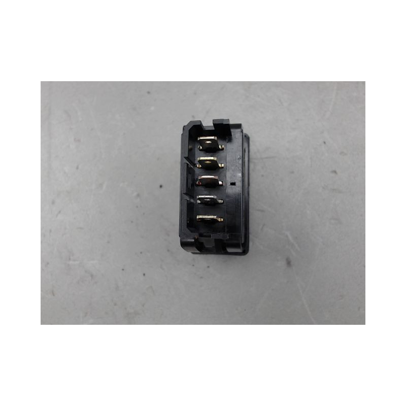 COMMANDE LEVE-GLACE PORTE AVD CITROEN XSARA