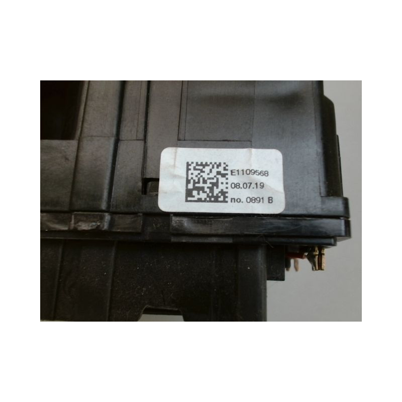 COMMANDE ESSUIE GLACE DACIA LOGAN
