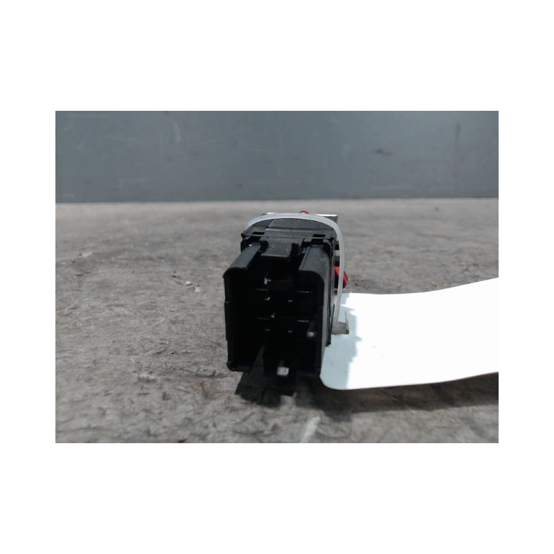 BOUTON DE WARNING VOLKSWAGEN EOS C-C