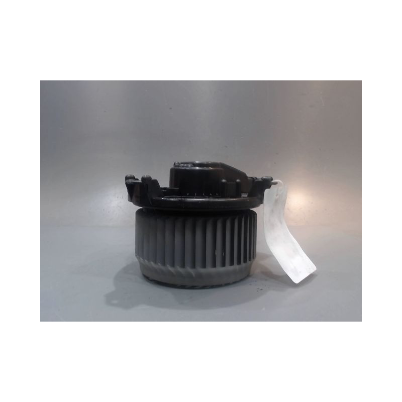 MOTEUR VENTILATEUR CHAUFFAGE SUZUKI SWIFT