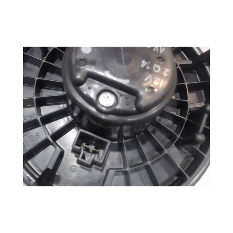 MOTEUR VENTILATEUR CHAUFFAGE SUZUKI SWIFT