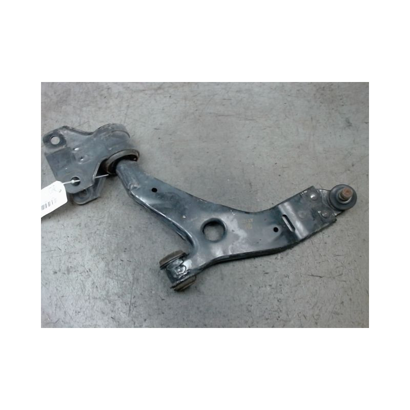 TRIANGLE INFERIEUR AVANT GAUCHE FORD T.CONNECT