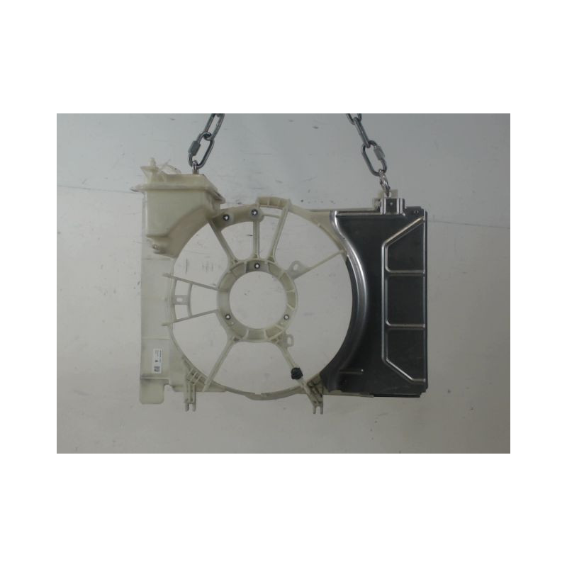 SUPPORT DE VENTILATEUR TOYOTA YARIS