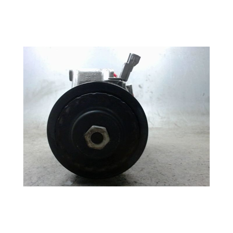 COMPRESSEUR AIR CONDITIONNE TOYOTA YARIS
