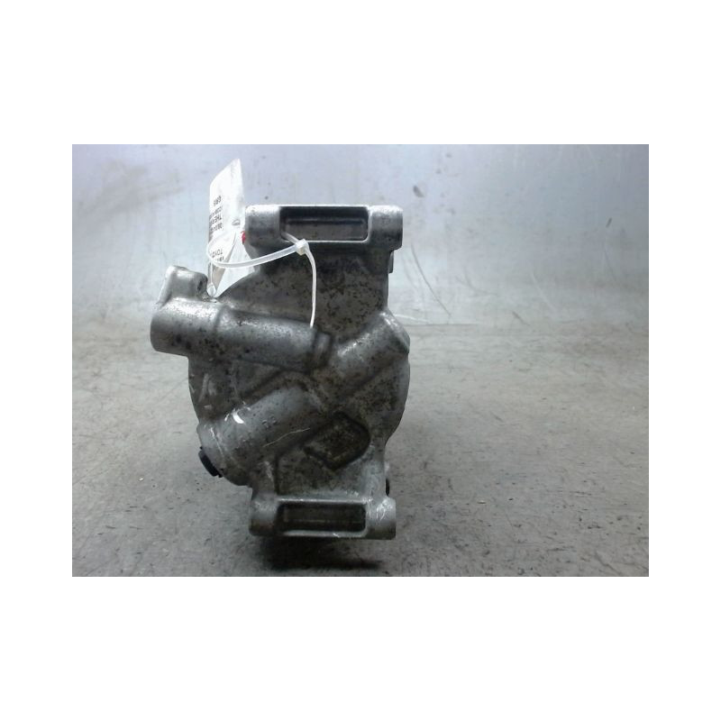 COMPRESSEUR AIR CONDITIONNE TOYOTA YARIS