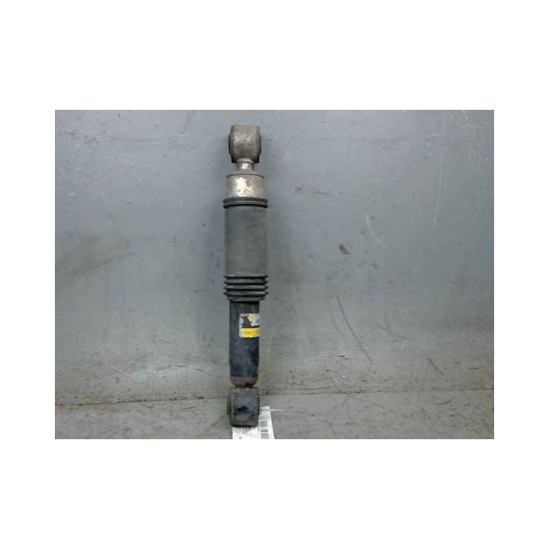 AMORTISSEUR AVANT DROIT IVECO 35C12