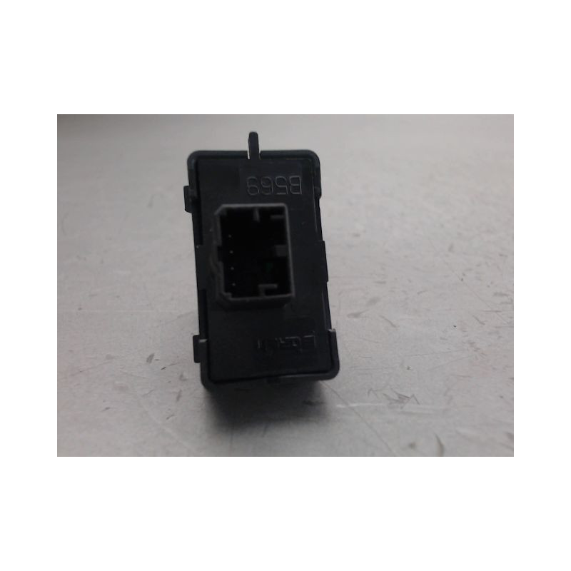 COMMANDE LEVE-GLACE PORTE AVD ALFA ROMEO MITO