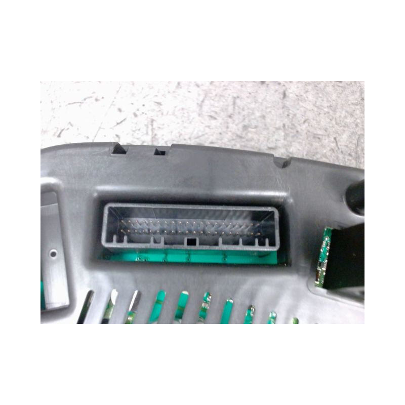 BLOC COMPTEURS RENAULT LAGUNA