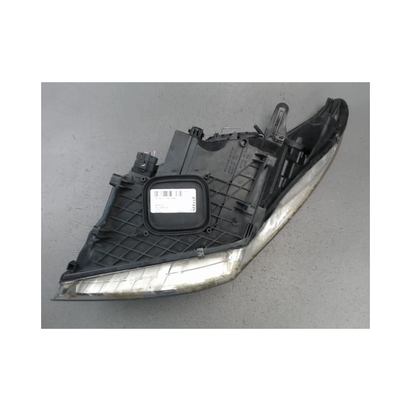 PHARE DROIT RENAULT MEGANE