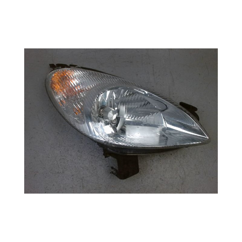PHARE DROIT CITROEN XSARA PICASSO