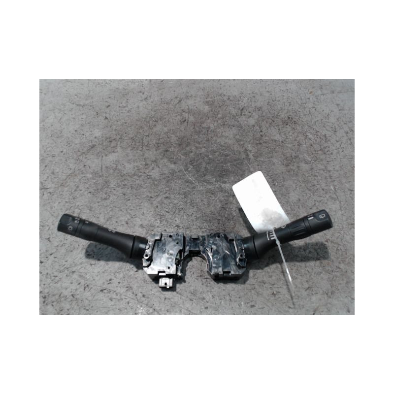 BLOC COMMODOS NISSAN MICRA 2009-