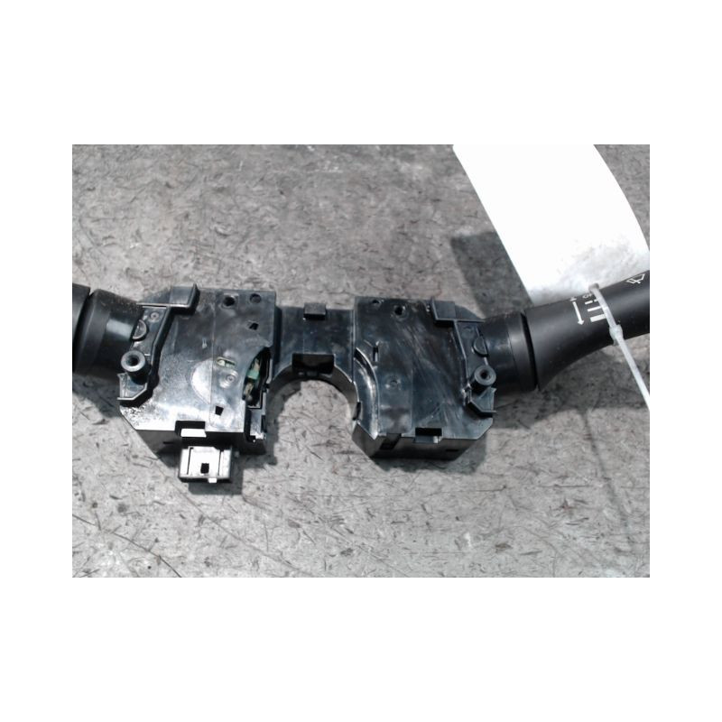 BLOC COMMODOS NISSAN MICRA 2009-