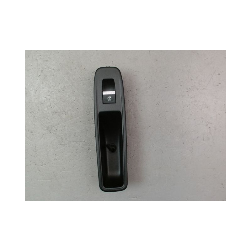 COMMANDE LEVE-GLACE PORTE ARD RENAULT ARKANA