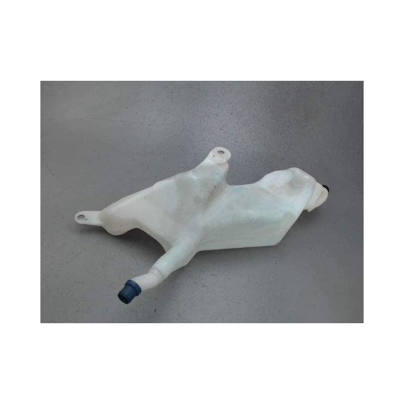 RESERVOIR LAVE-GLACE AVANT FIAT DOBLO