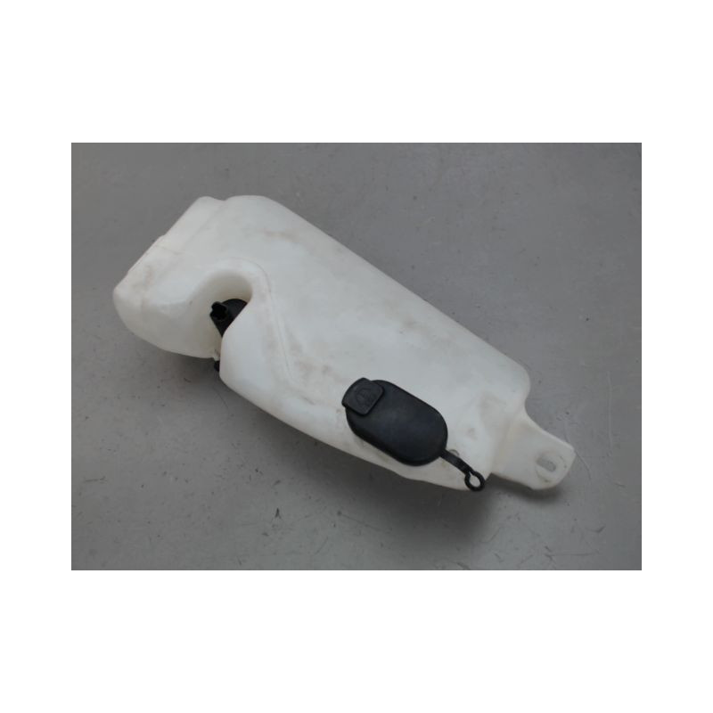 RESERVOIR LAVE-GLACE AVANT DACIA SANDERO