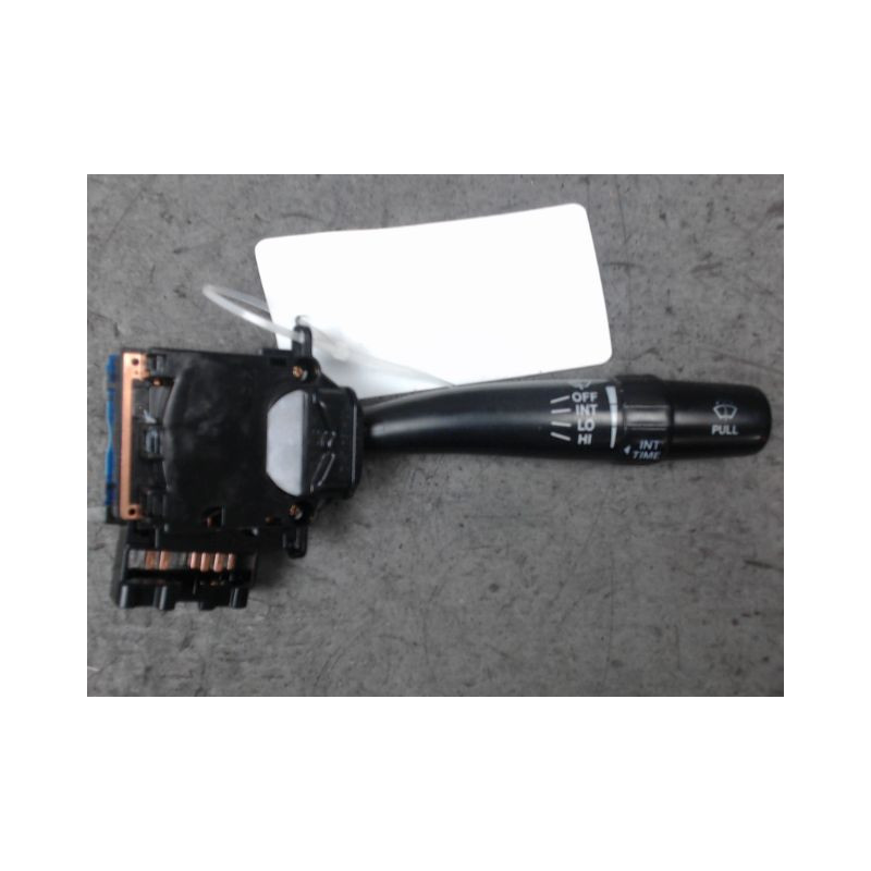 COMMANDE ESSUIE GLACE TOYOTA AVENSIS -2000