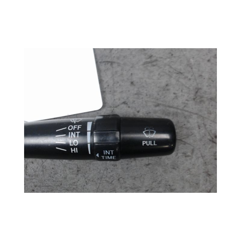 COMMANDE ESSUIE GLACE TOYOTA AVENSIS -2000