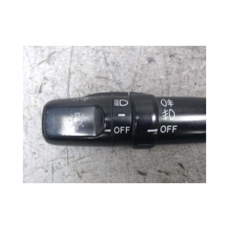 COMMANDE CLIGNOTANT TOYOTA AVENSIS -2000