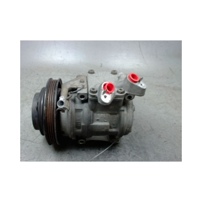 COMPRESSEUR AIR CONDITIONNE TOYOTA AVENSIS -2000