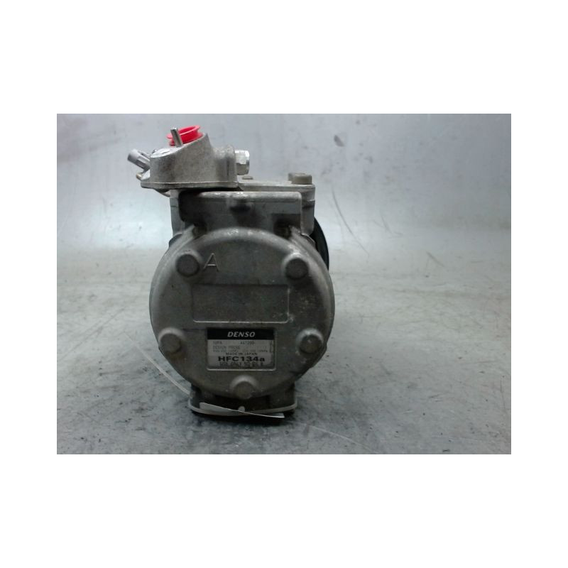 COMPRESSEUR AIR CONDITIONNE TOYOTA AVENSIS -2000