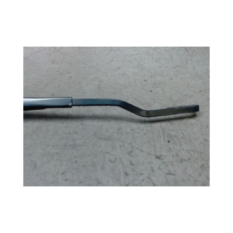 BRAS ESSUIE-GLACE AVANT GAUCHE TOYOTA AVENSIS -2000
