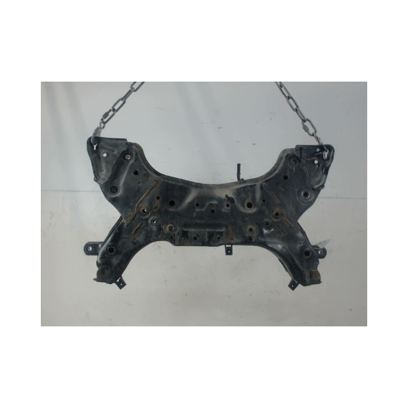BERCEAU MOTEUR AVANT HYUNDAI I 30