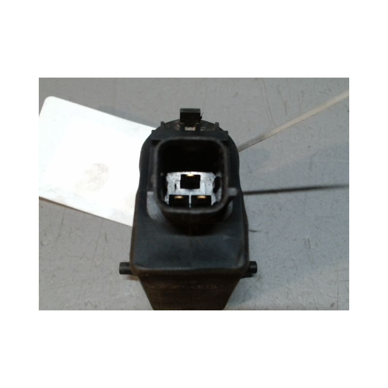 POMPE LAVE-GLACE AVANT HYUNDAI I 30