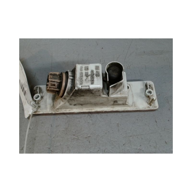 FEU BROUILLARD CENTRAL ARRIERE NISSAN X - TRAIL 2004-