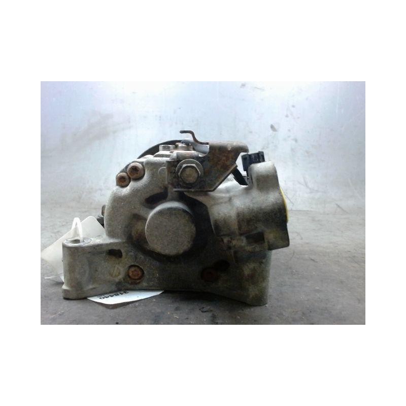 COMPRESSEUR AIR CONDITIONNE NISSAN X - TRAIL 2004-