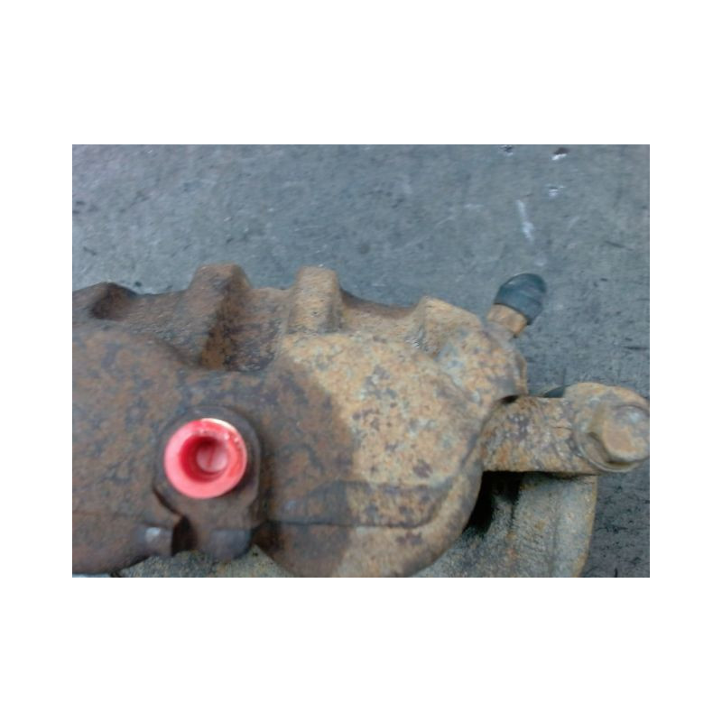 ETRIER DE FREIN AVANT DROIT NISSAN X - TRAIL 2004-