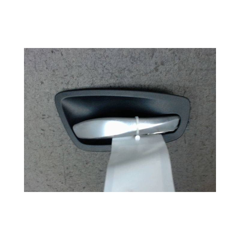 POIGNEE INTERIEURE PORTE ARRIERE DROIT BMW SERIE 1