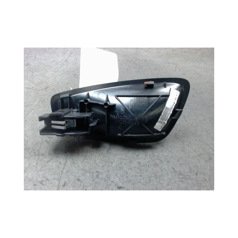 POIGNEE INTERIEURE PORTE ARRIERE DROIT BMW SERIE 1